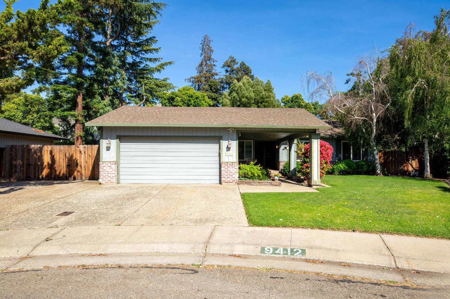 Detail Gallery Image 3 of 56 For 9412 Bonanza Dr, Stockton,  CA 95209 - 3 Beds | 2/1 Baths