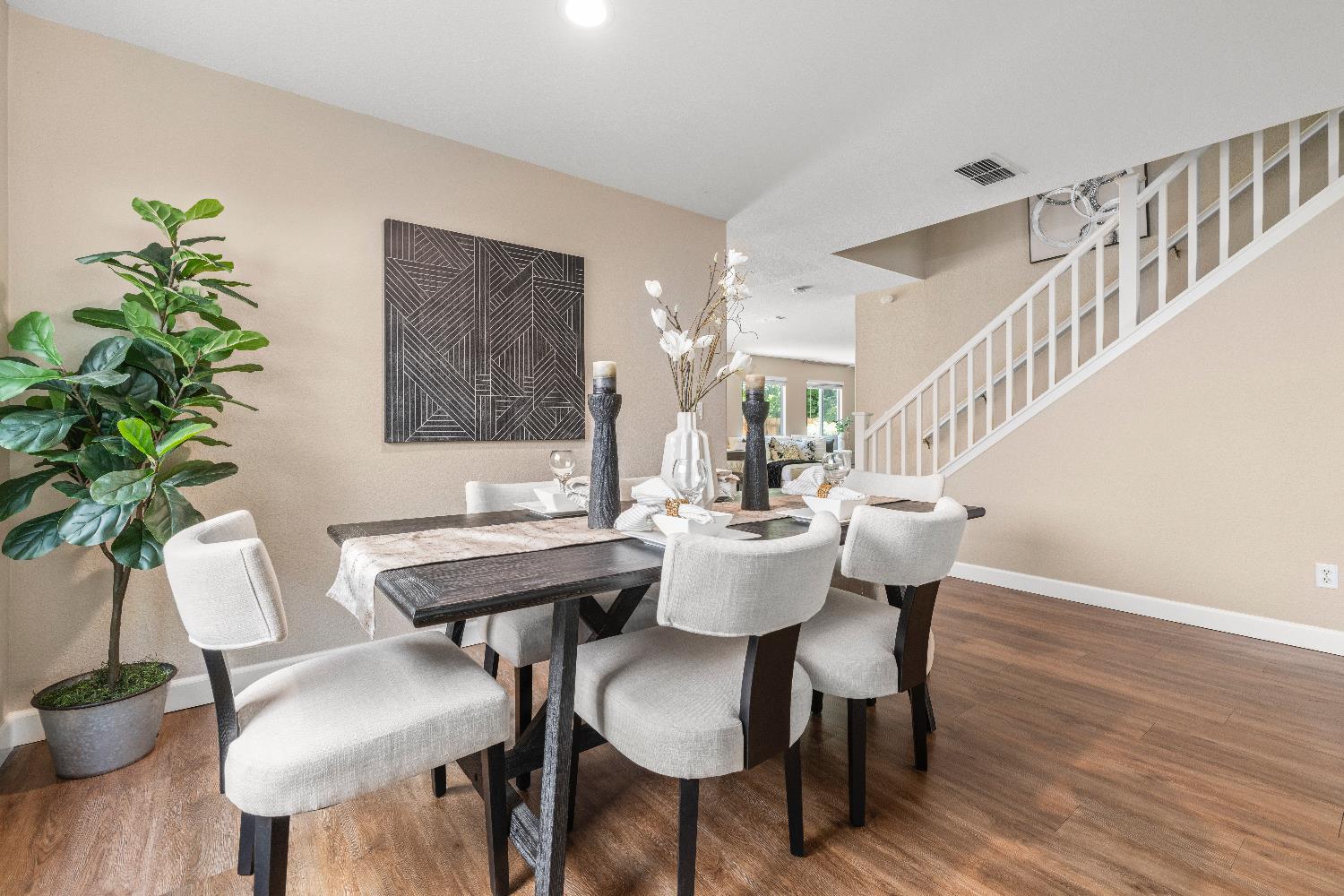 Detail Gallery Image 8 of 34 For 2149 Arnold Dr, Rocklin,  CA 95765 - 4 Beds | 2/1 Baths