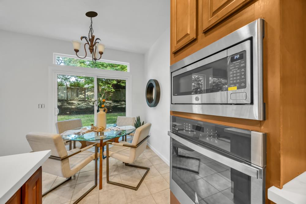 Detail Gallery Image 11 of 58 For 1863 Antares Ct, Folsom,  CA 95630 - 4 Beds | 3 Baths