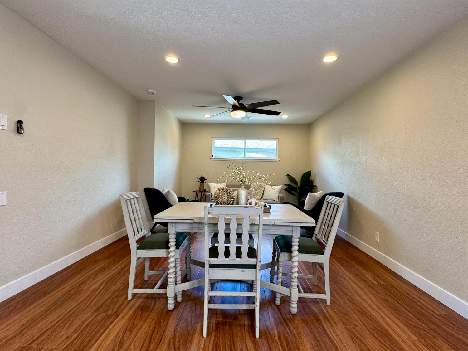 Mohawk Way, Fair Oaks, California image 14