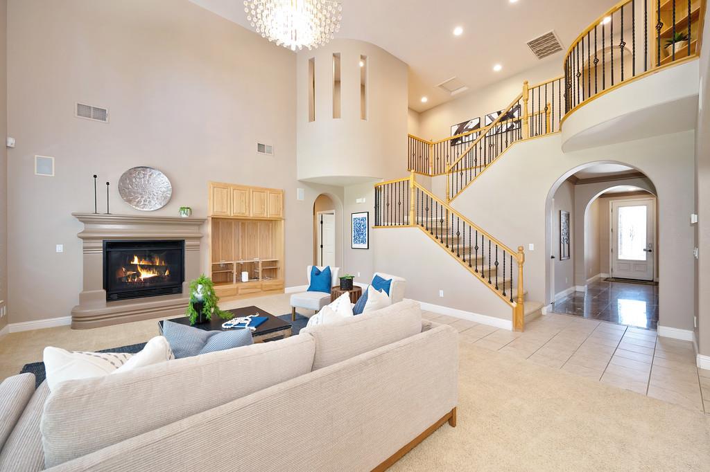 Detail Gallery Image 26 of 78 For 10317 Hite Cir, Elk Grove,  CA 95757 - 5 Beds | 3 Baths