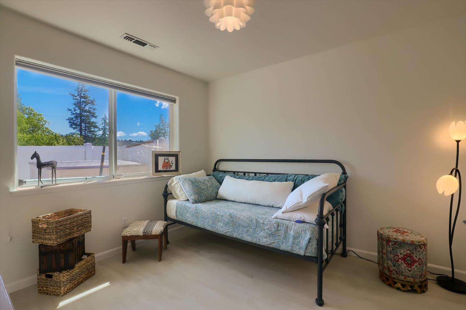 Detail Gallery Image 41 of 95 For 127 Highlands Ct, Grass Valley,  CA 95945 - 2 Beds | 2 Baths