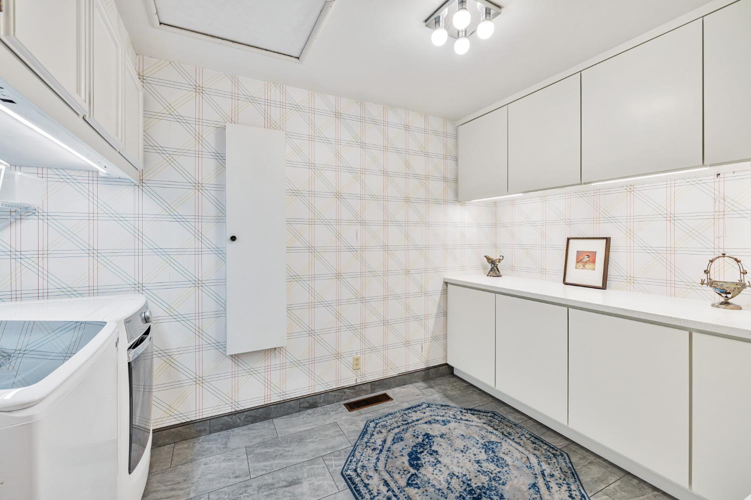 Detail Gallery Image 36 of 37 For 1625 Gary Way, Carmichael,  CA 95608 - 3 Beds | 2/1 Baths