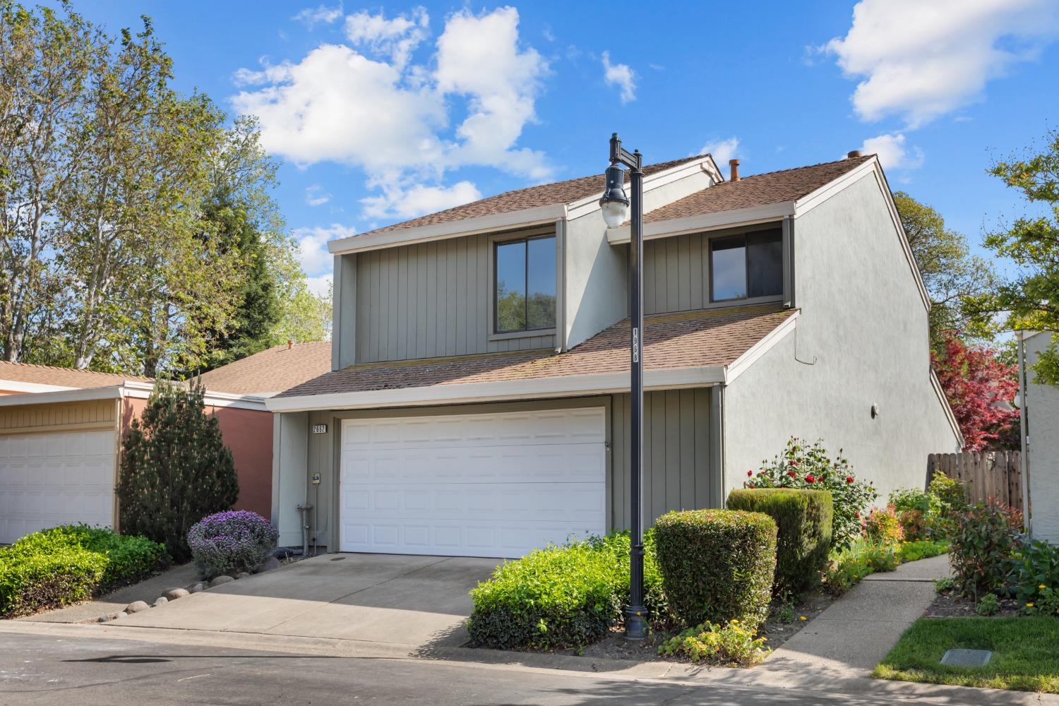 Detail Gallery Image 1 of 38 For 2662 Mandeville Way, West Sacramento,  CA 95691 - 2 Beds | 1/1 Baths