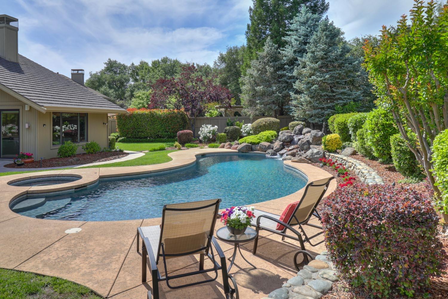 Detail Gallery Image 47 of 62 For 11464 Huntington Village Ln, Gold River,  CA 95670 - 4 Beds | 4/2 Baths