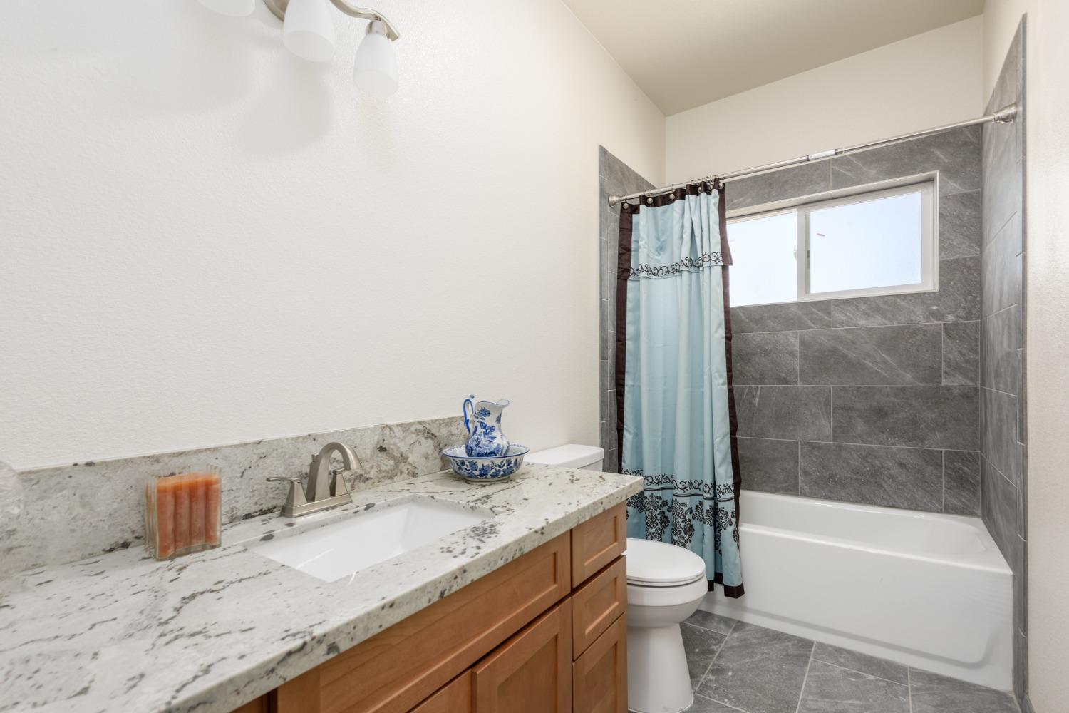 Detail Gallery Image 23 of 58 For 21271 Latrobe Rd, Plymouth,  CA 95669 - 3 Beds | 2 Baths