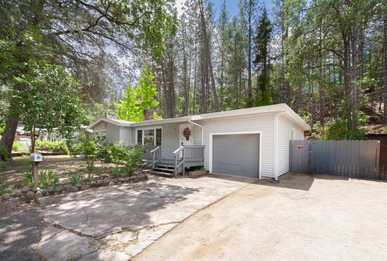 Detail Gallery Image 14 of 26 For 3094 Wiltse Rd, Placerville,  CA 95667 - 3 Beds | 1 Baths