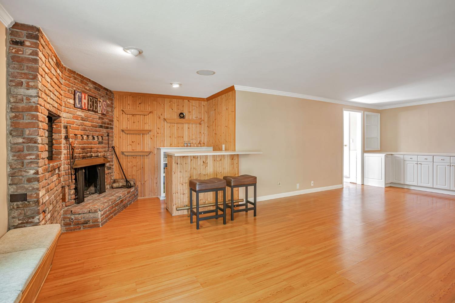 Detail Gallery Image 15 of 42 For 3005 La via Way, Sacramento,  CA 95825 - 4 Beds | 2 Baths
