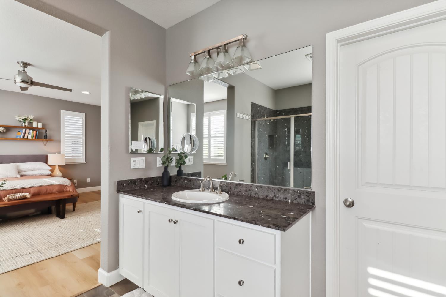 Detail Gallery Image 44 of 69 For 5604 Saratoga Cir, Rocklin,  CA 95765 - 4 Beds | 3/1 Baths