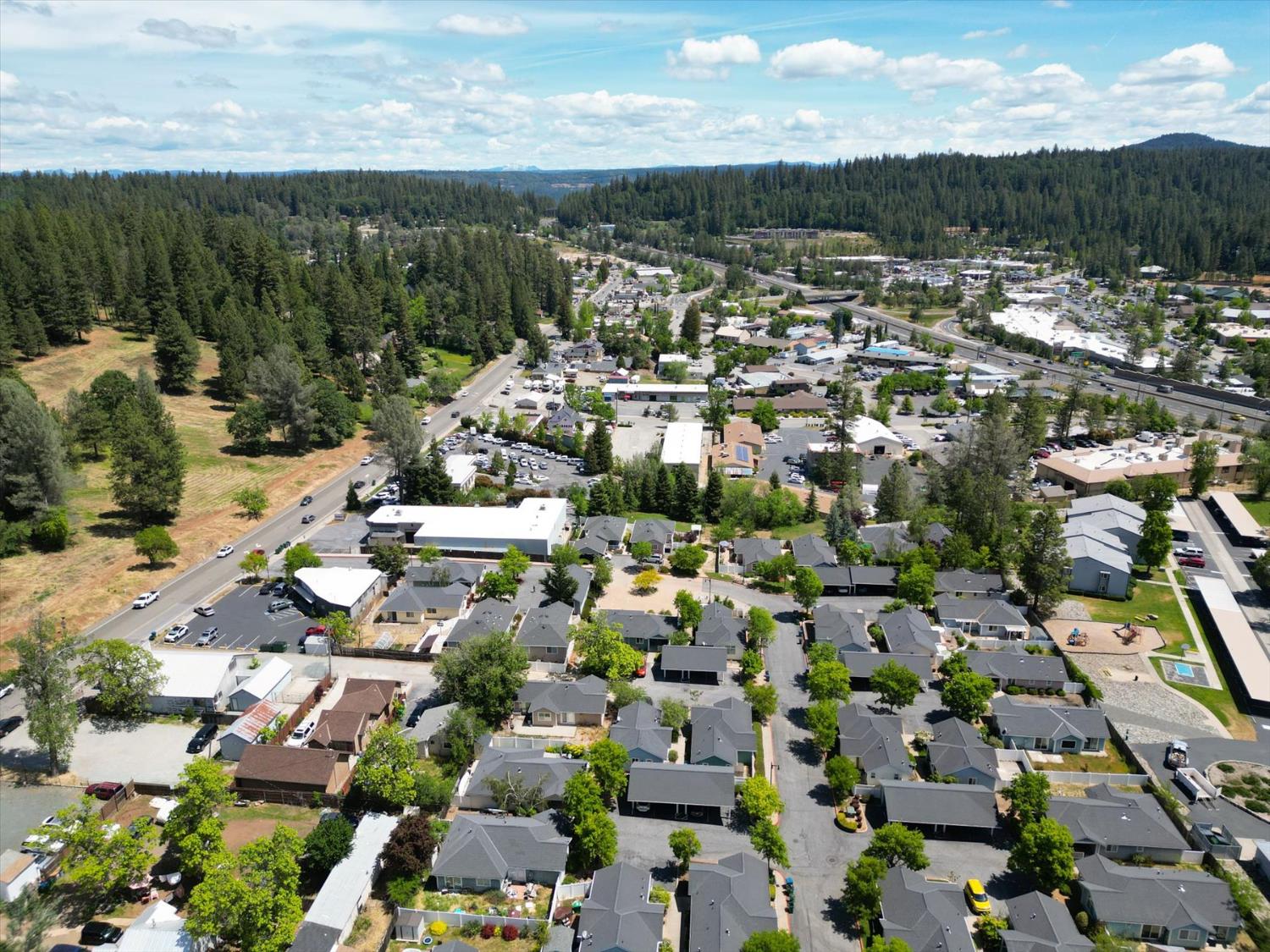 Detail Gallery Image 53 of 95 For 127 Highlands Ct, Grass Valley,  CA 95945 - 2 Beds | 2 Baths
