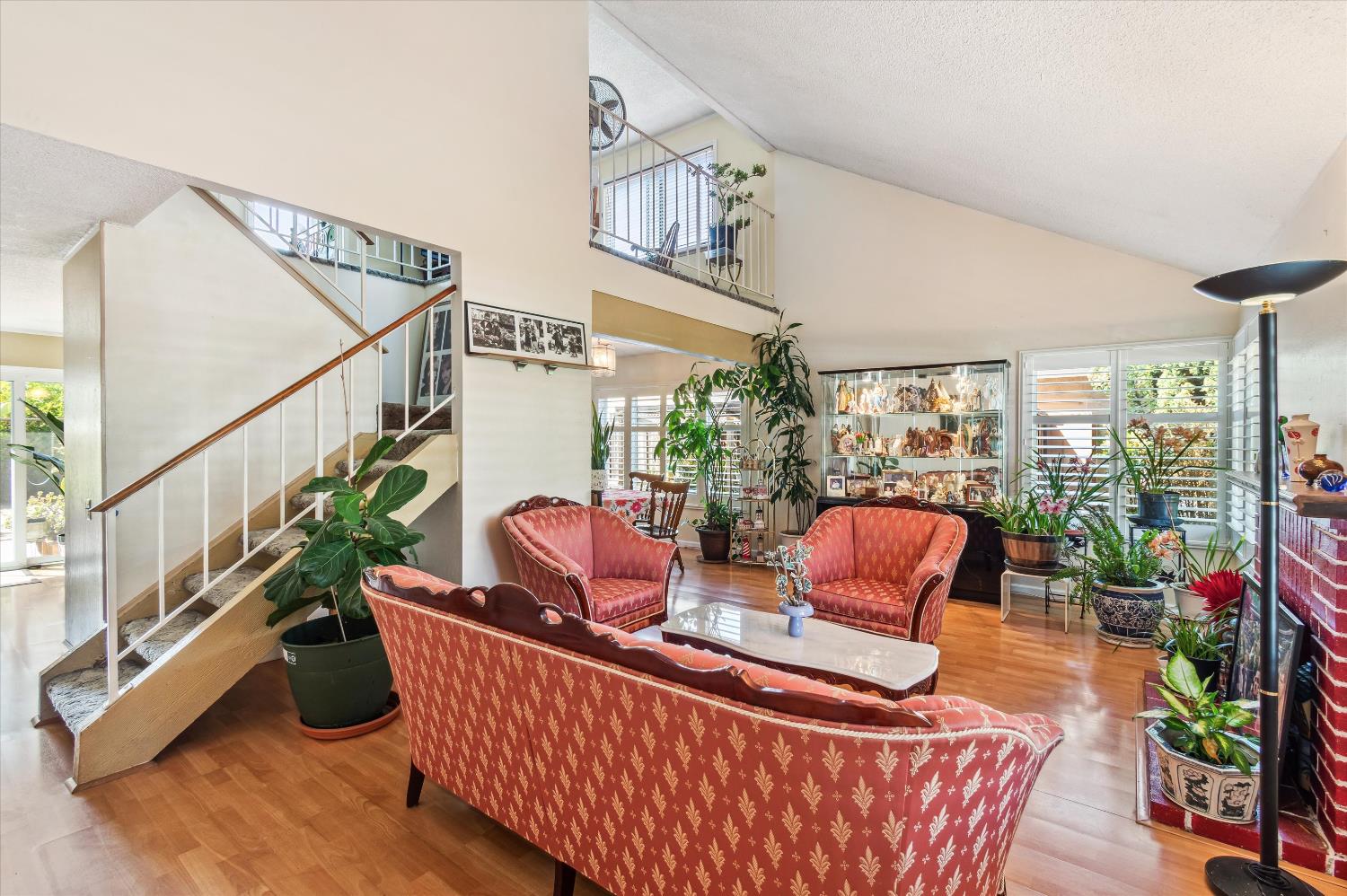 Detail Gallery Image 4 of 32 For 4852 Nadine Ct, Union City,  CA 94587 - 3 Beds | 2/1 Baths