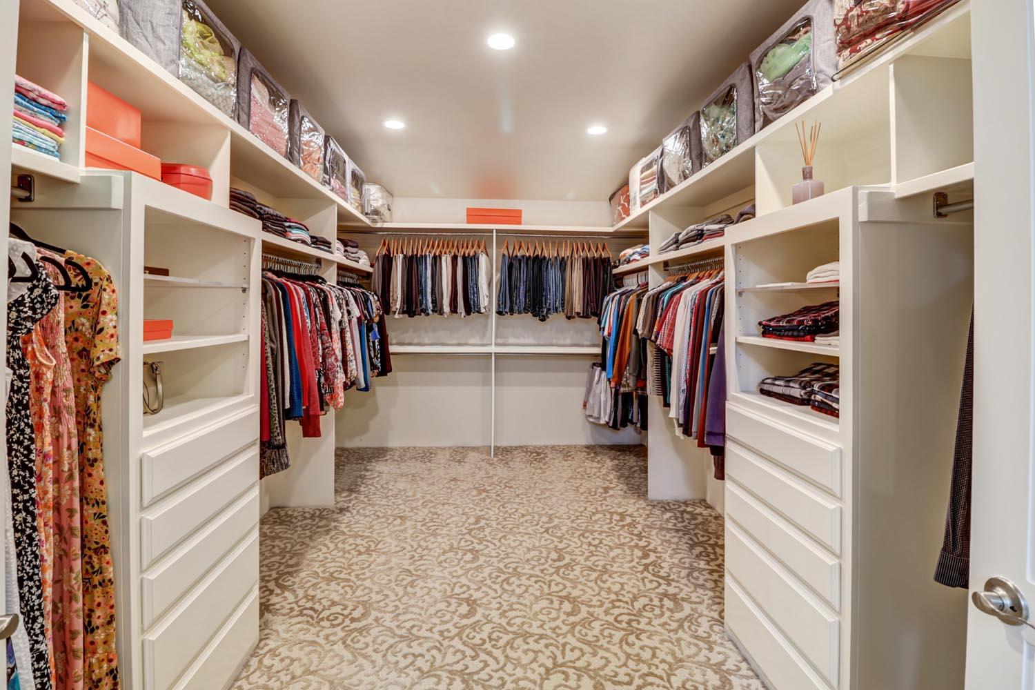 Detail Gallery Image 33 of 62 For 11464 Huntington Village Ln, Gold River,  CA 95670 - 4 Beds | 4/2 Baths
