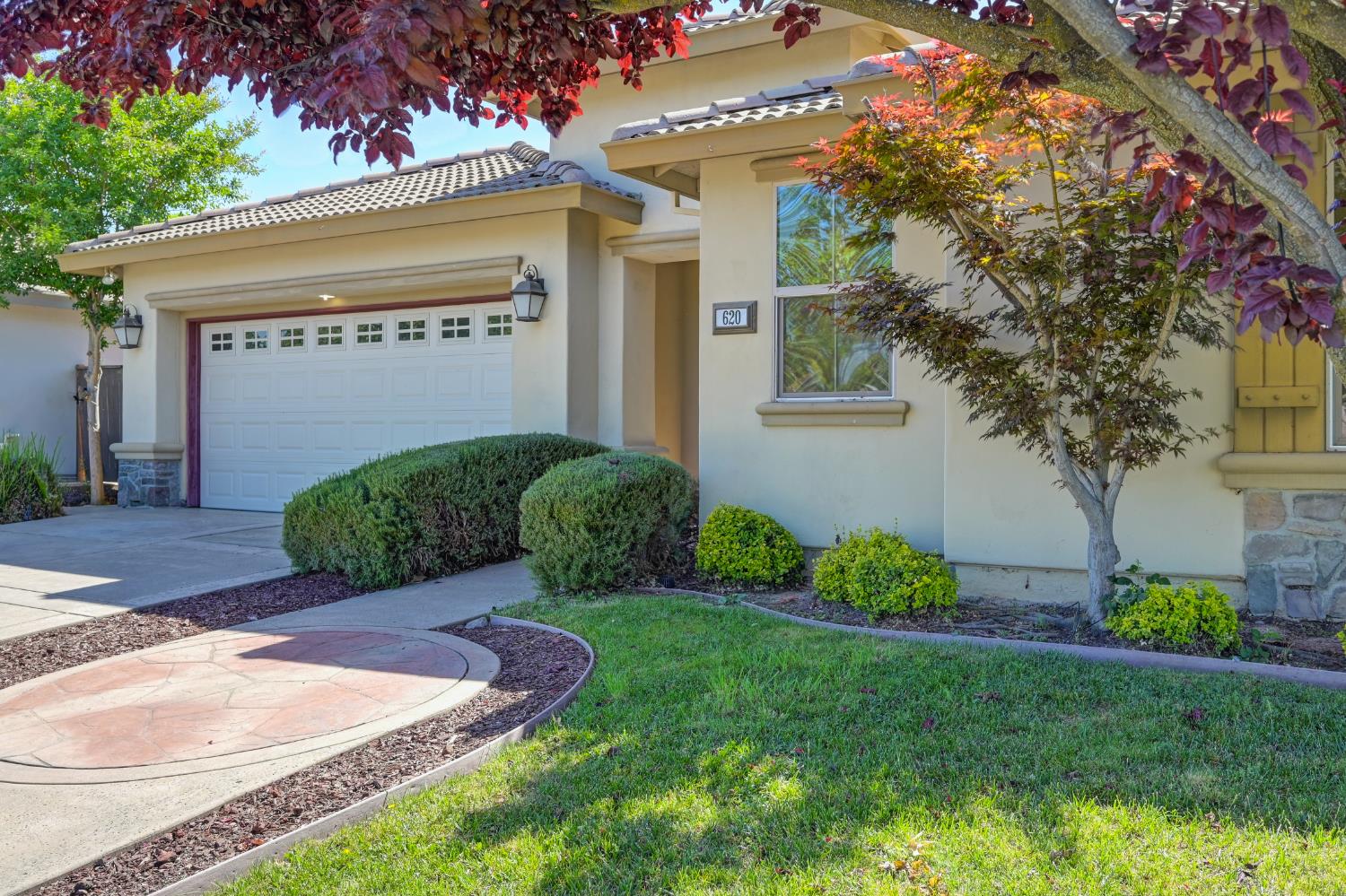Detail Gallery Image 6 of 88 For 620 Castle Oaks Dr, Ione,  CA 95640 - 4 Beds | 2/1 Baths
