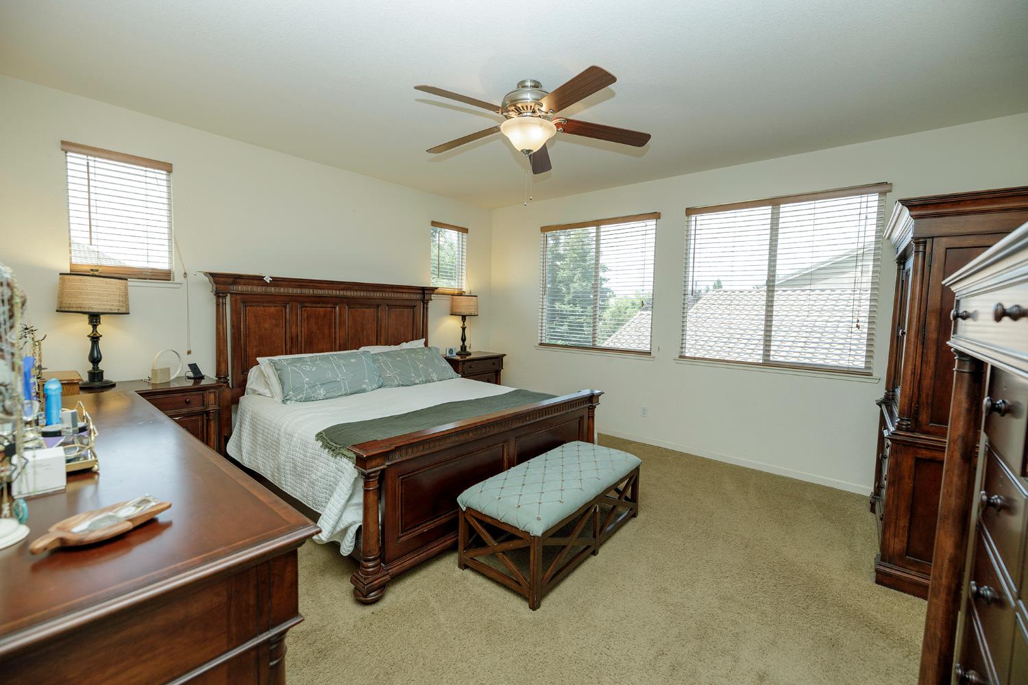 Detail Gallery Image 43 of 67 For 4157 Enclave Dr, Turlock,  CA 95382 - 4 Beds | 3 Baths