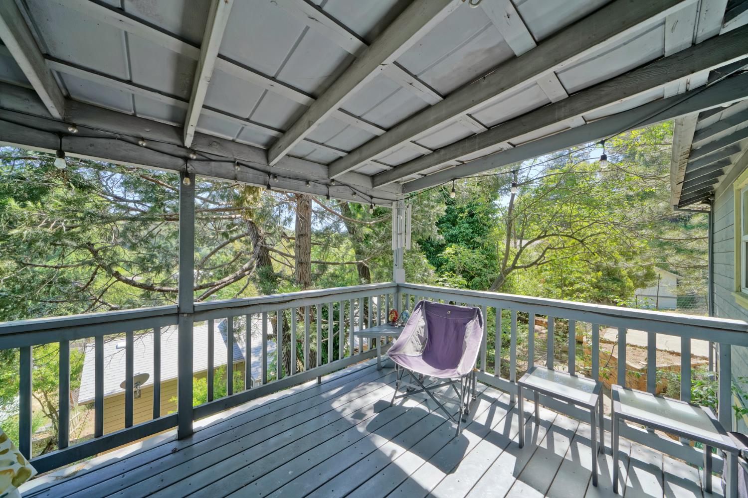 Garden Loop, Placerville, California image 9
