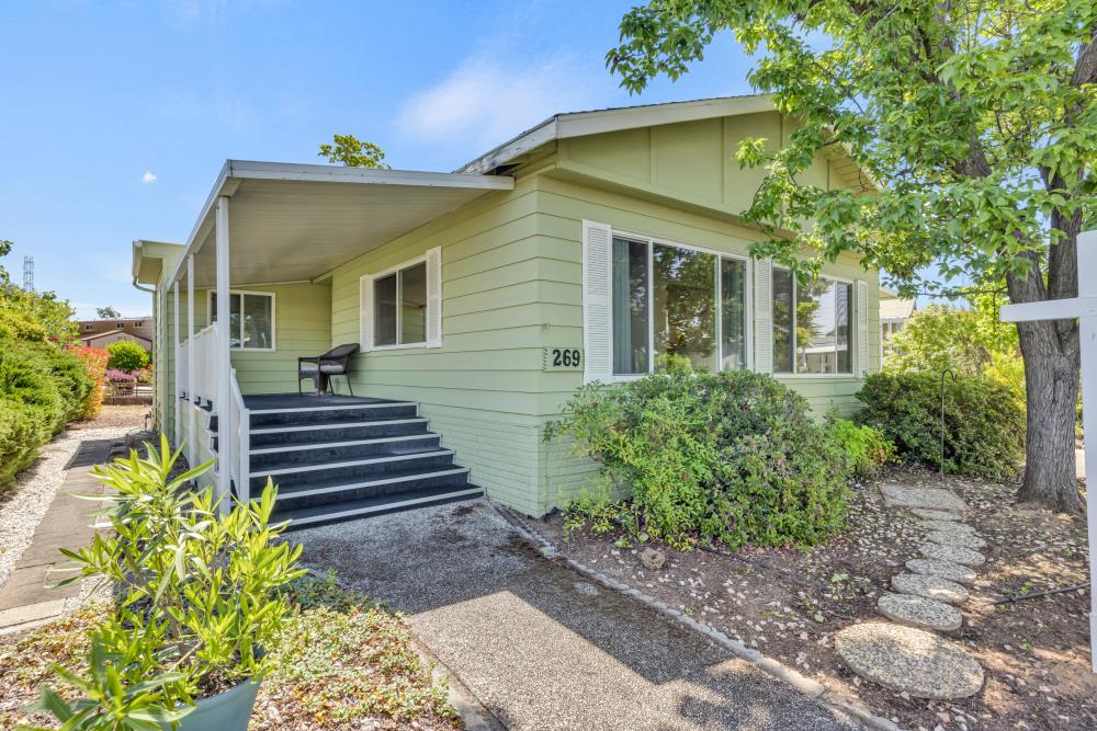 Detail Gallery Image 67 of 75 For 269 Leafwood Way, Folsom,  CA 95630 - 2 Beds | 2 Baths