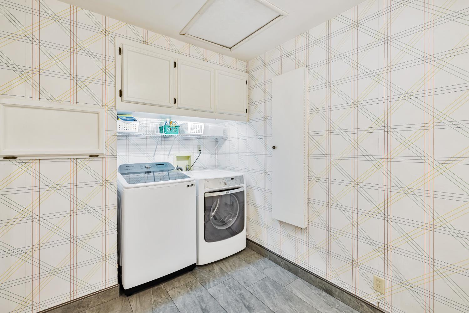 Detail Gallery Image 35 of 37 For 1625 Gary Way, Carmichael,  CA 95608 - 3 Beds | 2/1 Baths