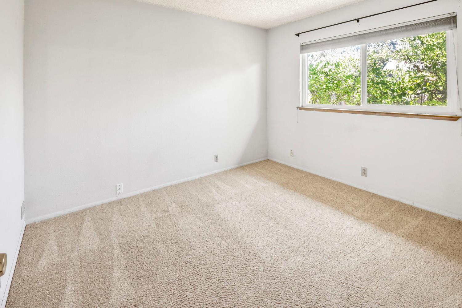 Detail Gallery Image 23 of 34 For 3170 Callecita St, Sacramento,  CA 95815 - 3 Beds | 2 Baths
