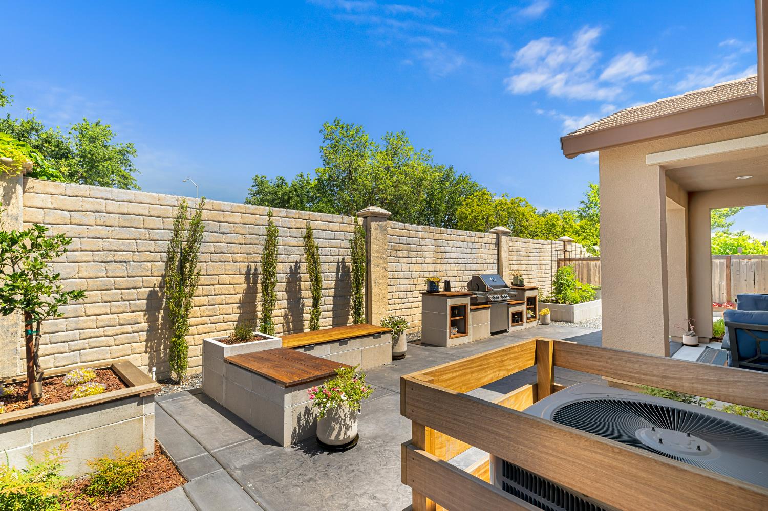 Detail Gallery Image 34 of 50 For 417 Chagall Ln, Stockton,  CA 95209 - 3 Beds | 2/1 Baths