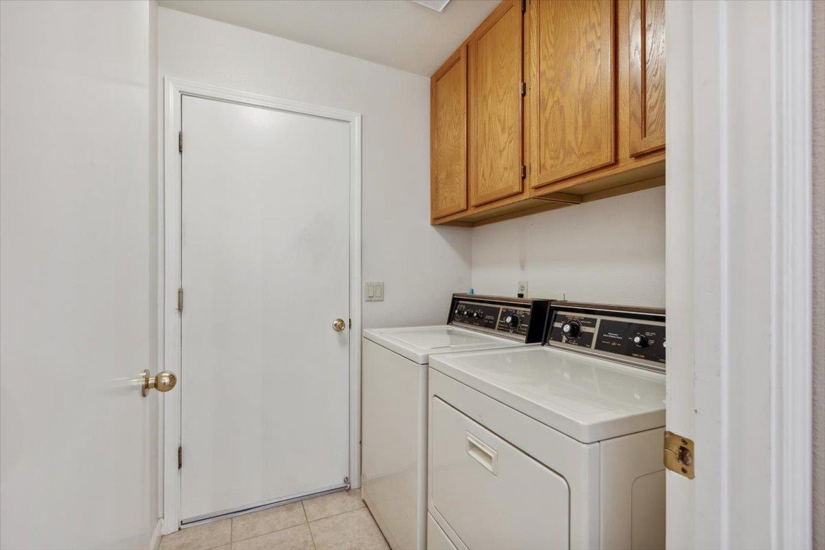 Detail Gallery Image 9 of 31 For 4625 Winter Oak Way, Antelope,  CA 95843 - 4 Beds | 2/1 Baths