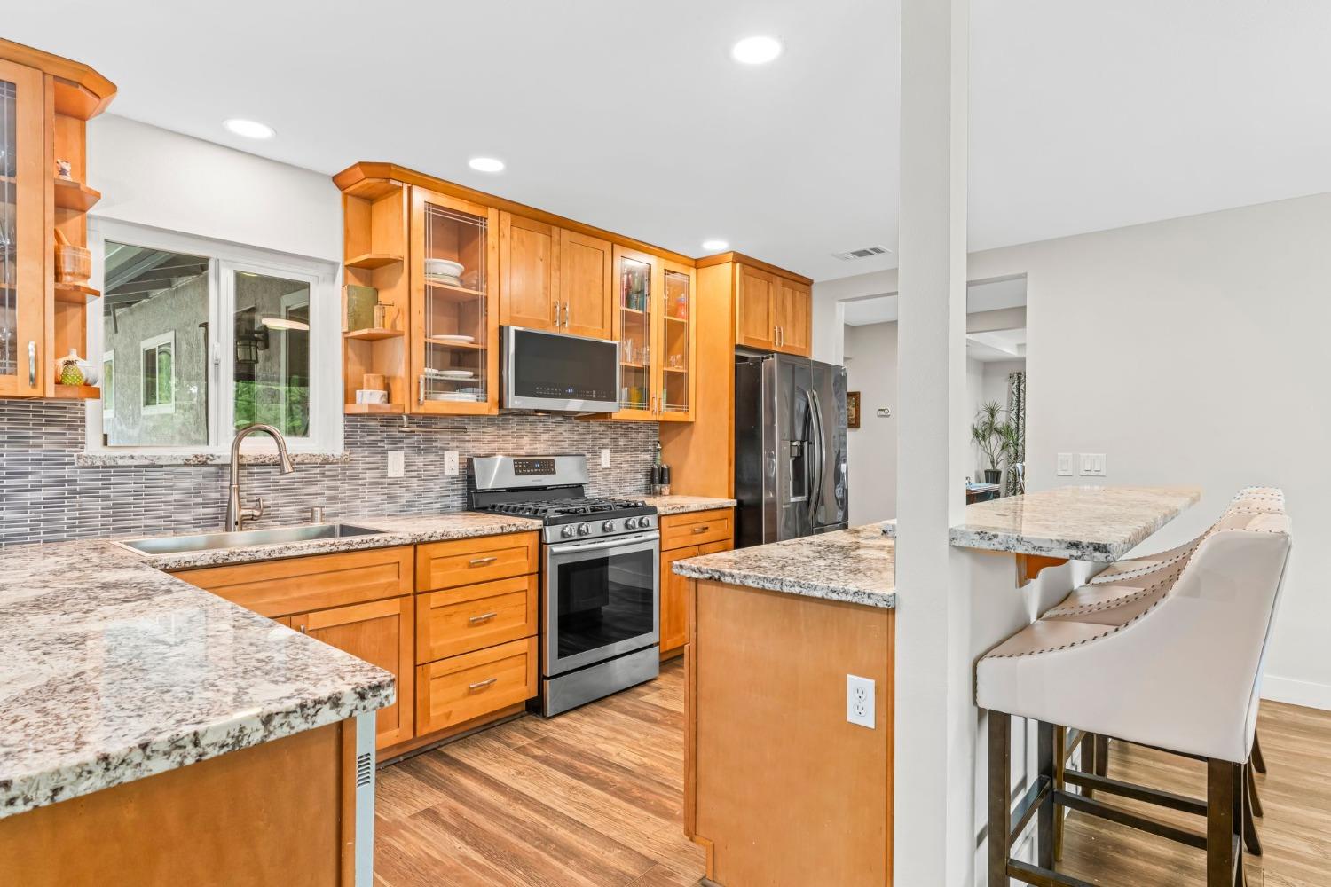 Detail Gallery Image 17 of 45 For 6516 Main Ave, Orangevale,  CA 95662 - 4 Beds | 2 Baths