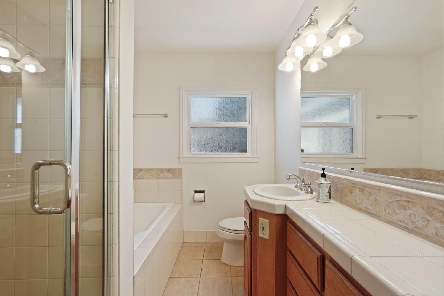 Detail Gallery Image 26 of 47 For 1308 Rivara Rd, Stockton,  CA 95207 - 4 Beds | 2 Baths