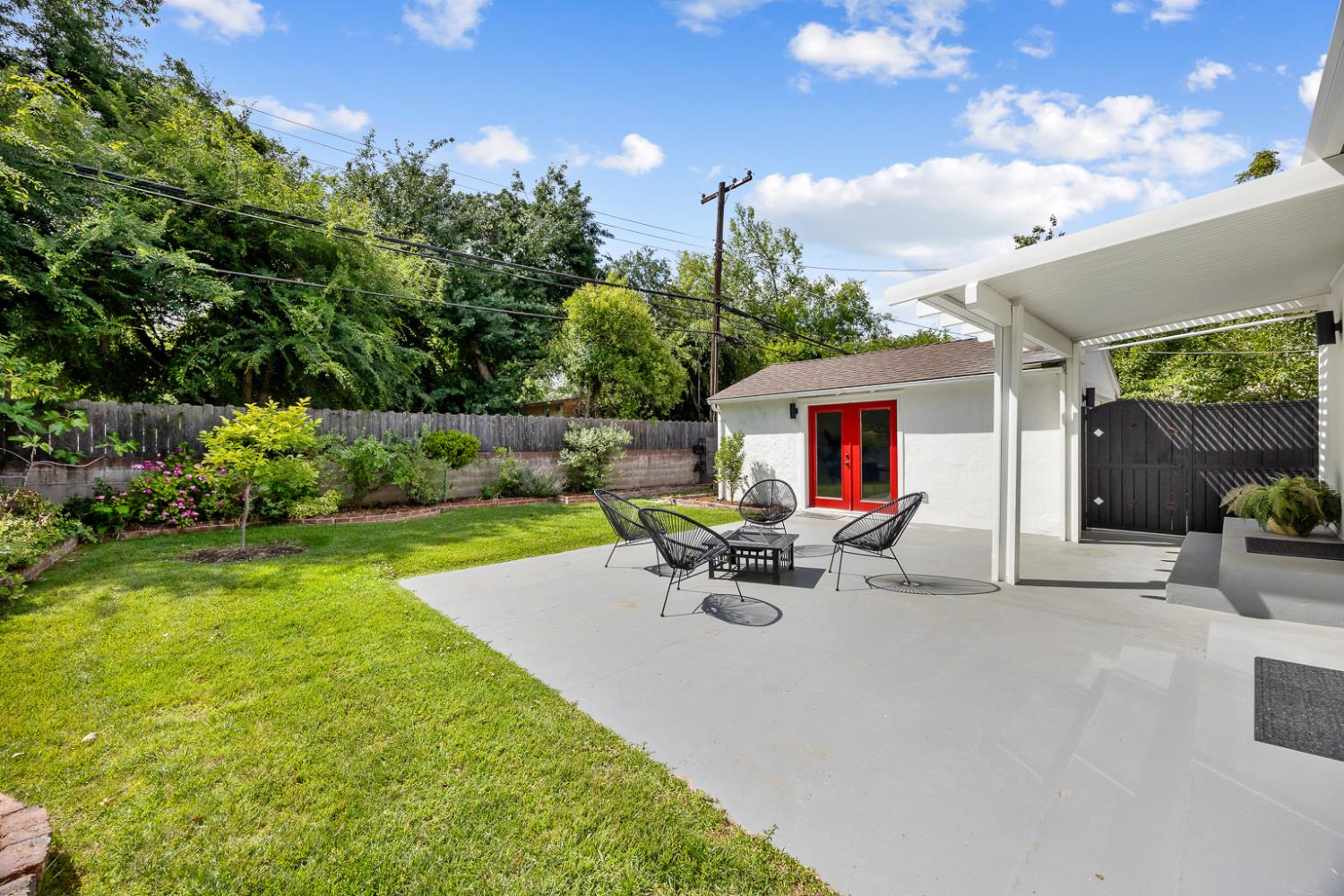Detail Gallery Image 35 of 49 For 2750 San Luis Ct, Sacramento,  CA 95818 - 3 Beds | 2 Baths