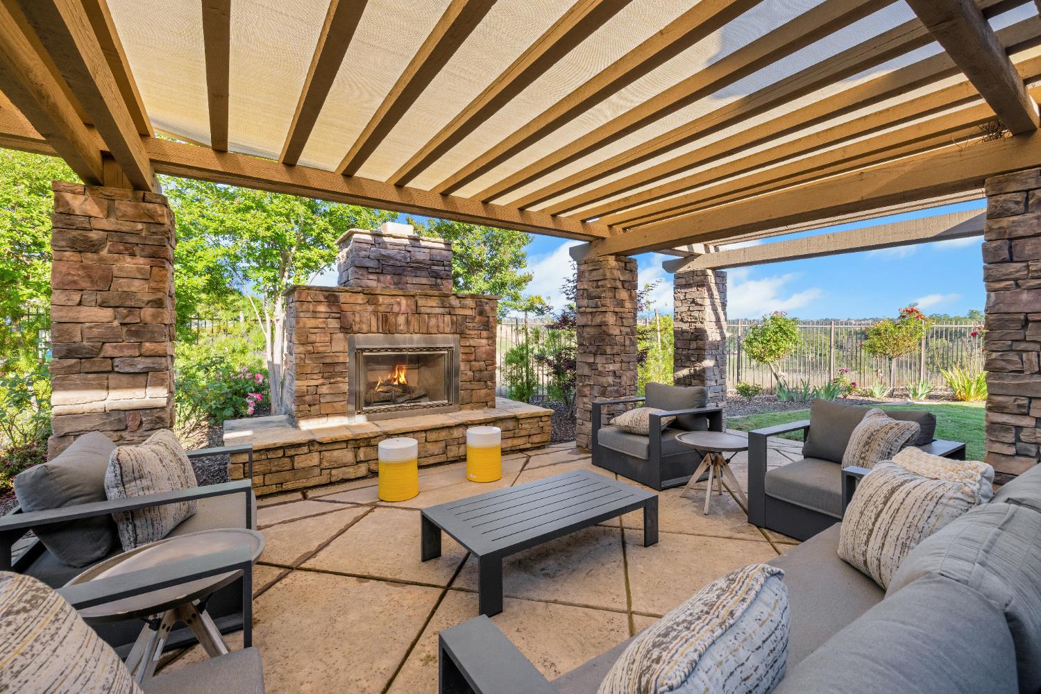 Detail Gallery Image 58 of 62 For 3981 Monteverde Dr, Lincoln,  CA 95648 - 4 Beds | 2/2 Baths