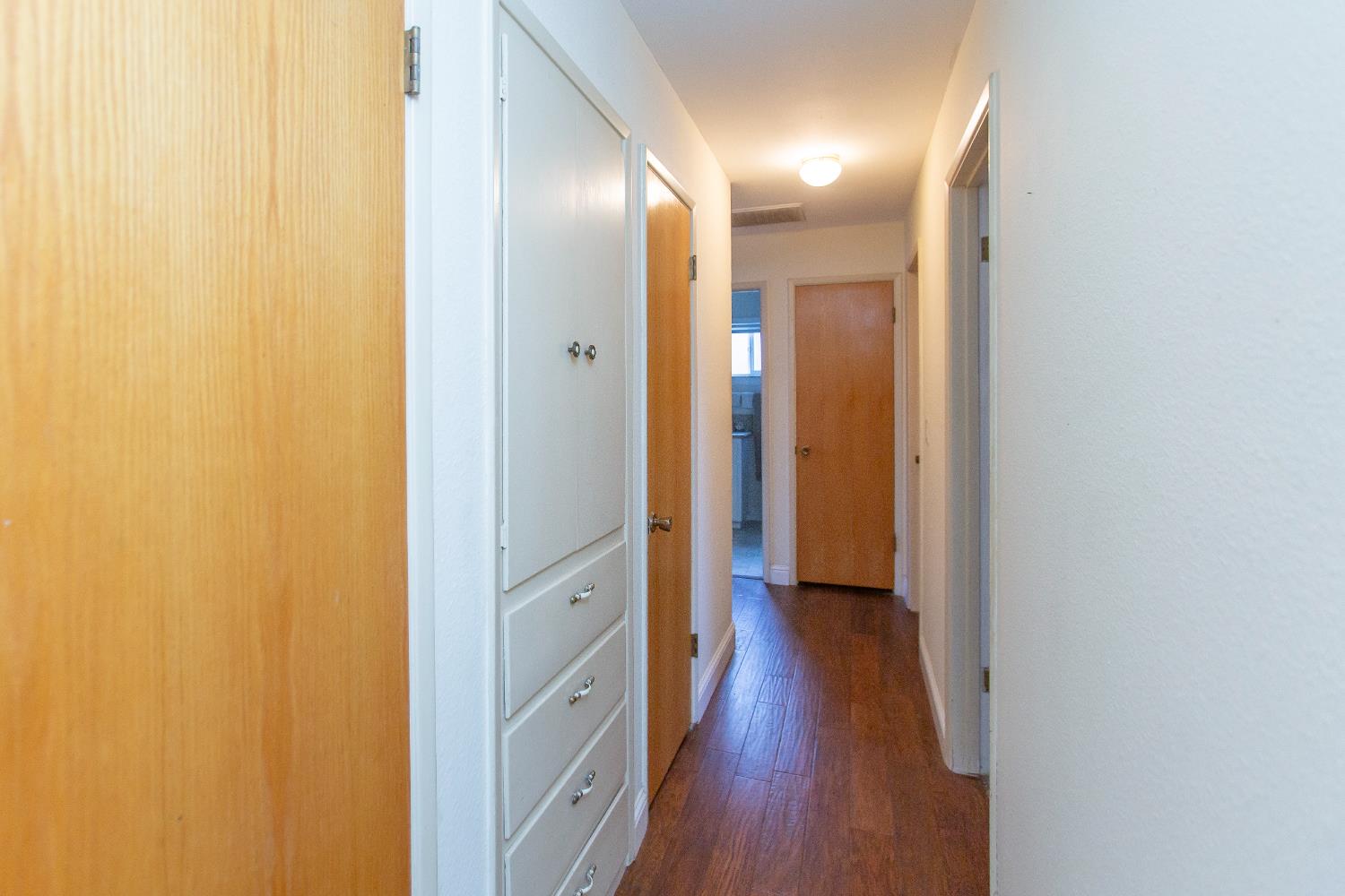 Detail Gallery Image 14 of 27 For 1860 Loyola Way, Turlock,  CA 95382 - 3 Beds | 2 Baths
