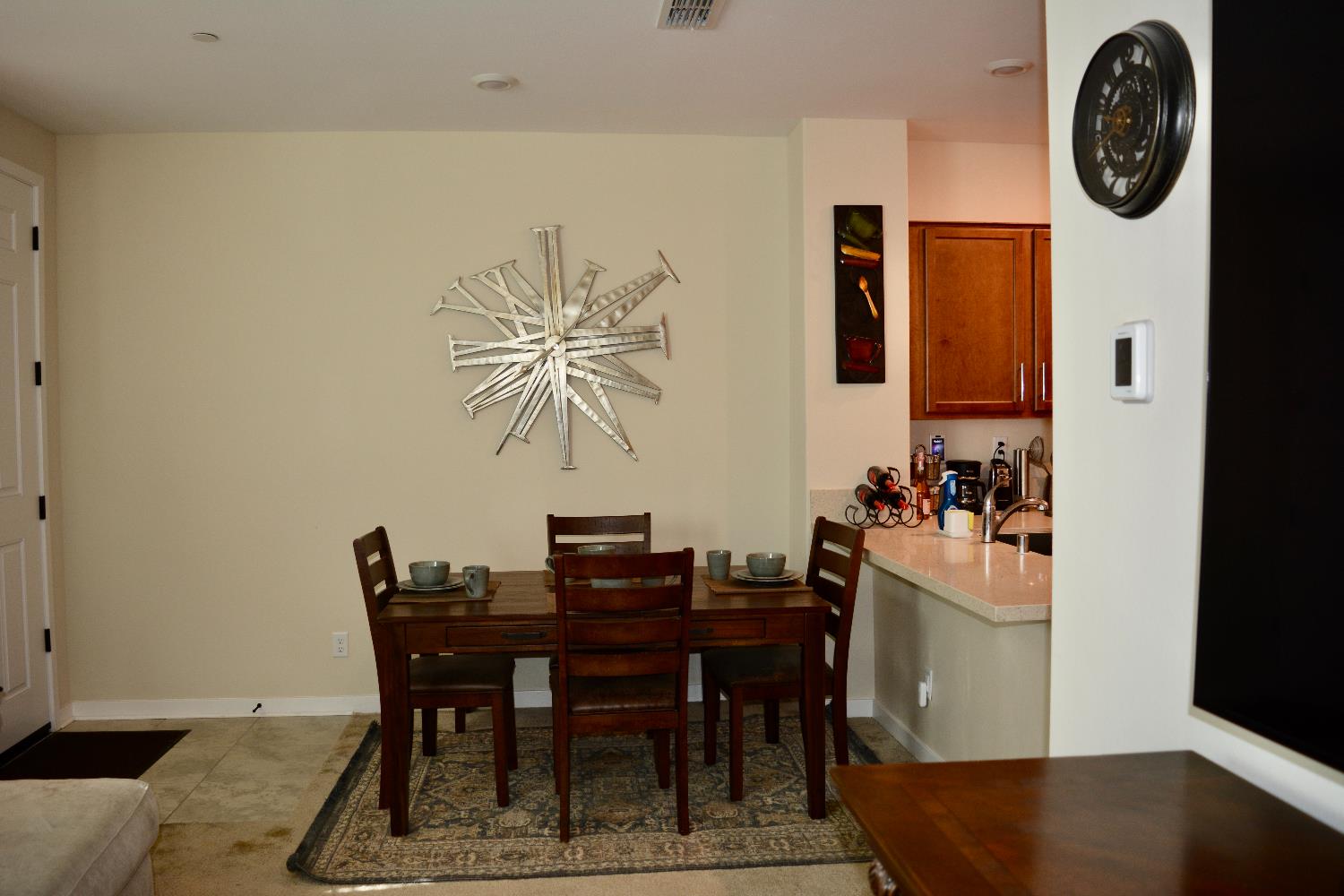 Photo #7: 225064211 Listing: Photo #7