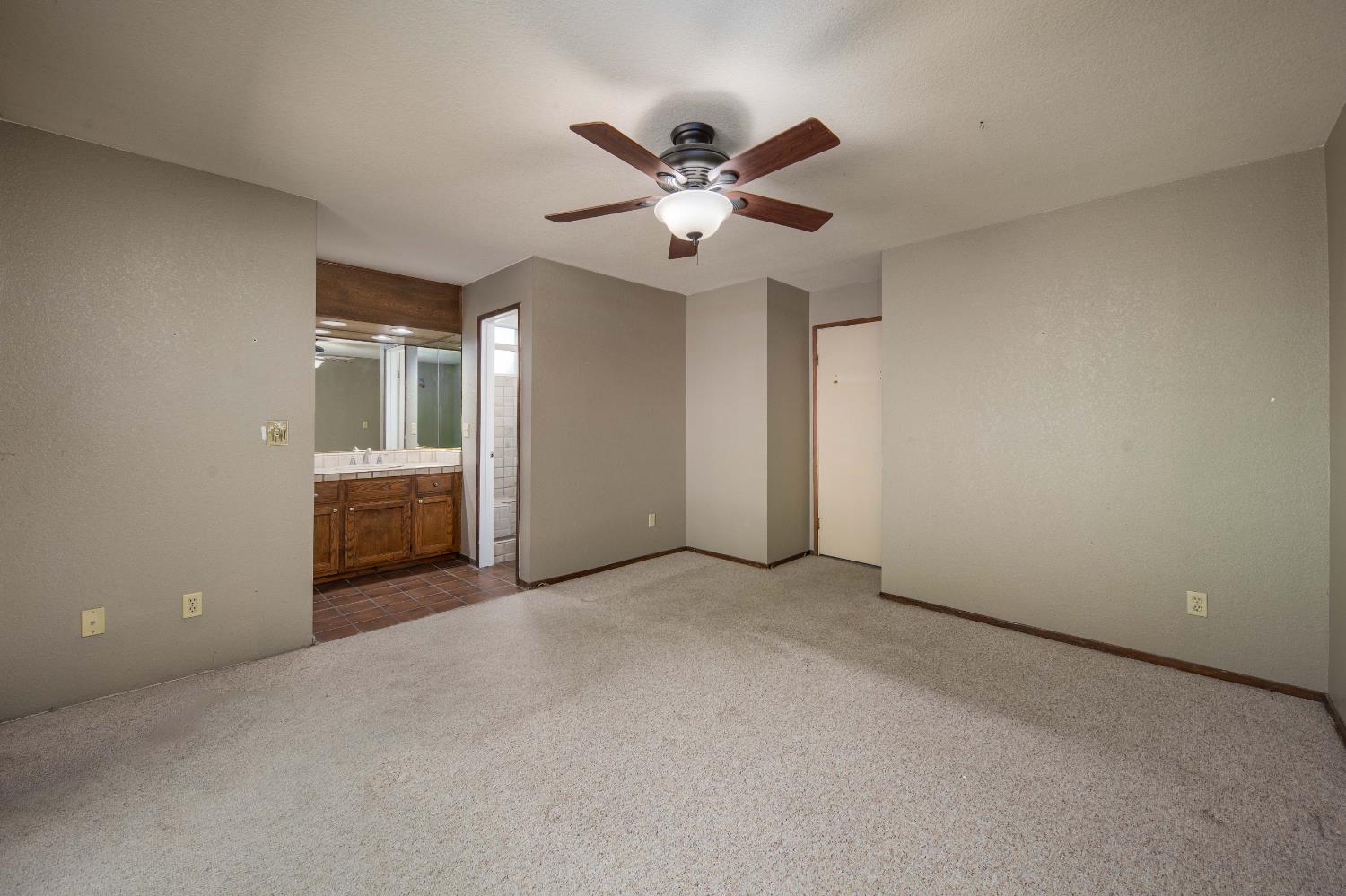 Detail Gallery Image 34 of 56 For 9412 Bonanza Dr, Stockton,  CA 95209 - 3 Beds | 2/1 Baths