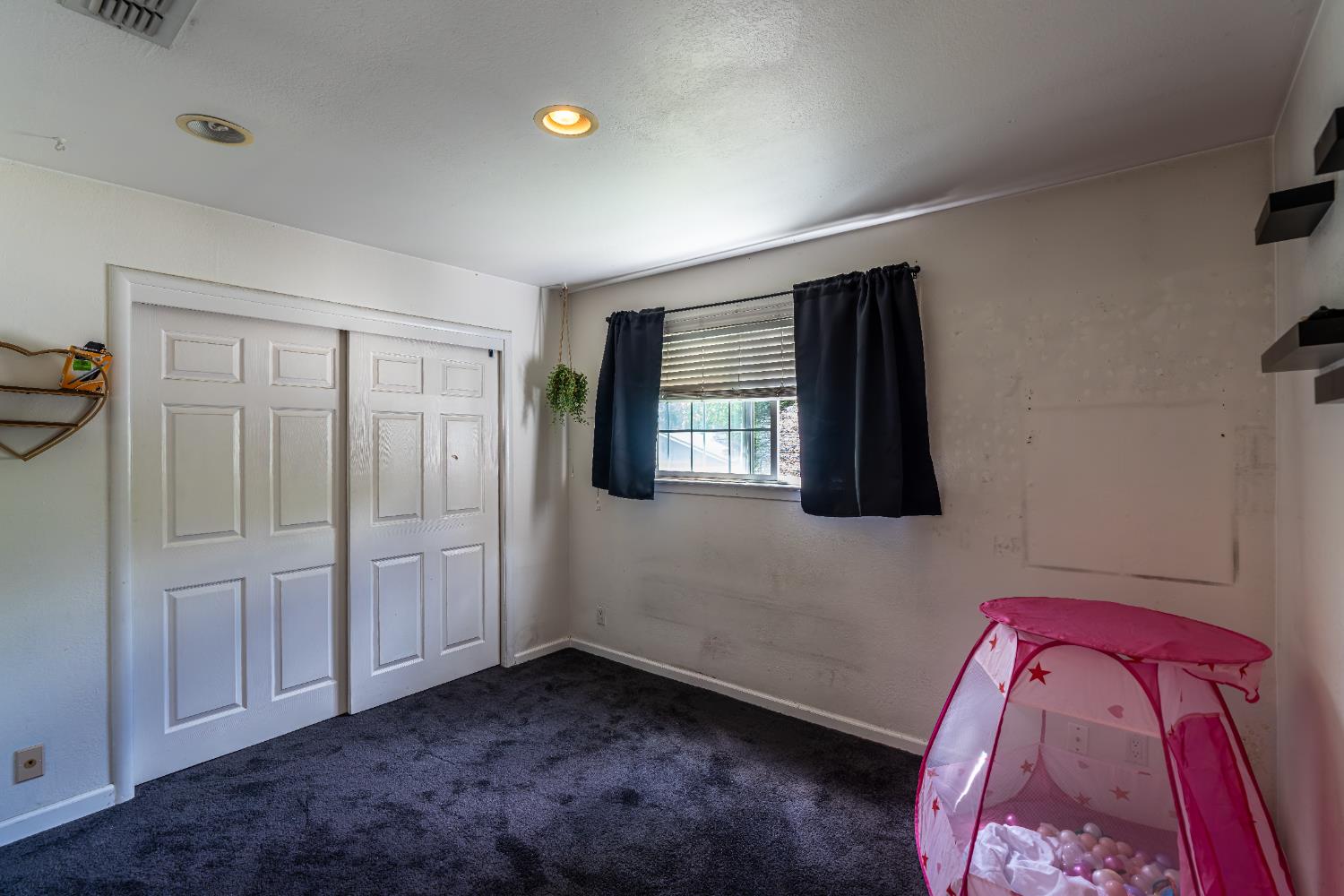 Detail Gallery Image 19 of 42 For 8565 Cloudcroft Way, Orangevale,  CA 95662 - 4 Beds | 2 Baths