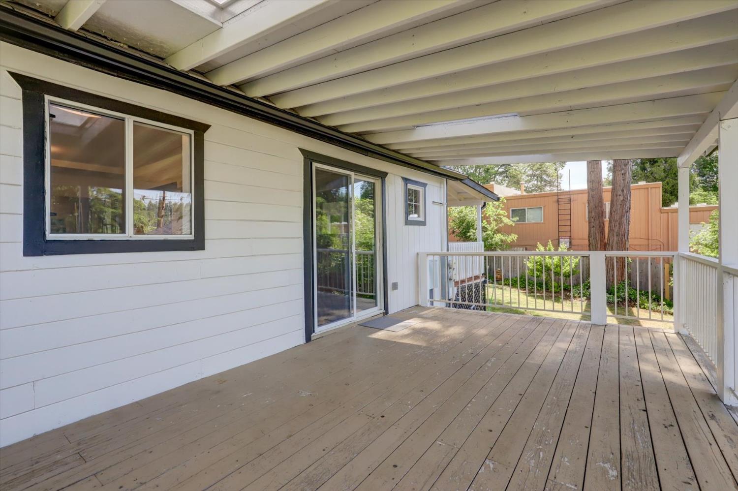 Detail Gallery Image 23 of 62 For 347 E Maryland Dr, Grass Valley,  CA 95945 - 2 Beds | 2 Baths