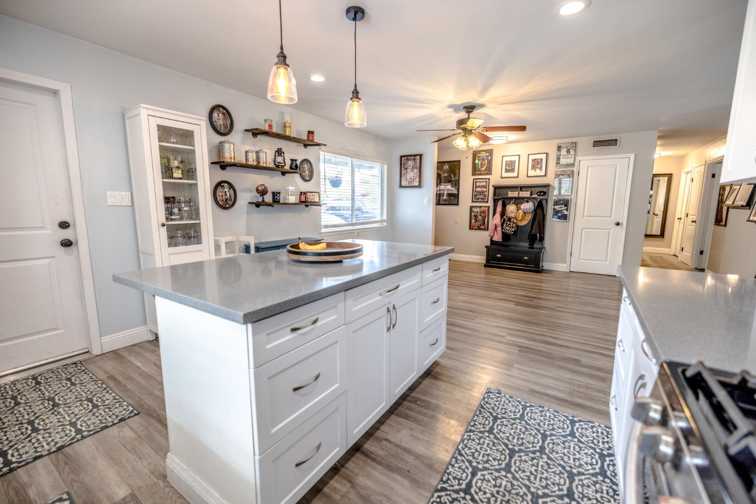 Detail Gallery Image 22 of 64 For 10468 Neiretto Ct, Rancho Cordova,  CA 95670 - 3 Beds | 2 Baths