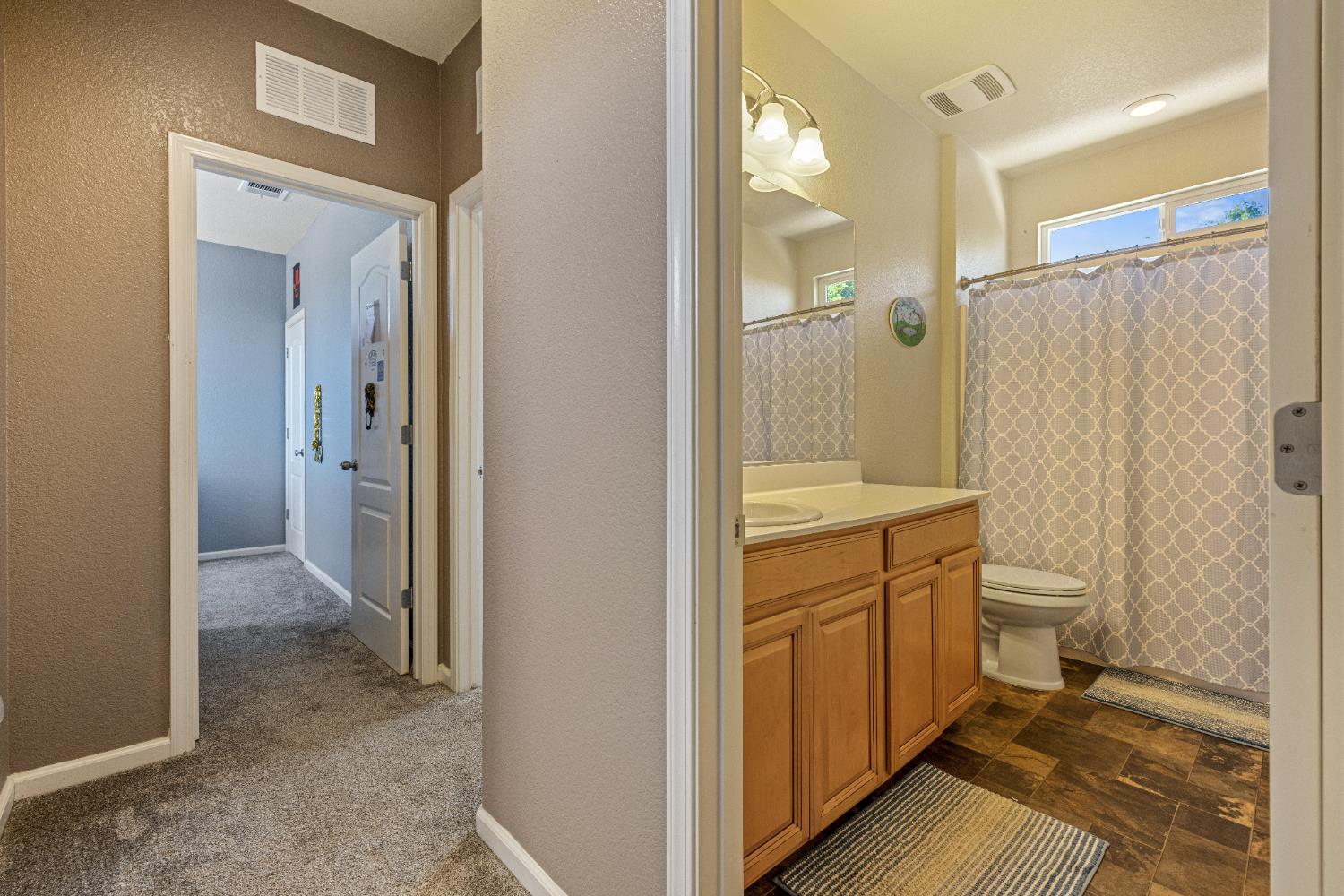 Detail Gallery Image 26 of 41 For 680 Sawtooth Ct, Manteca,  CA 95337 - 4 Beds | 3/1 Baths
