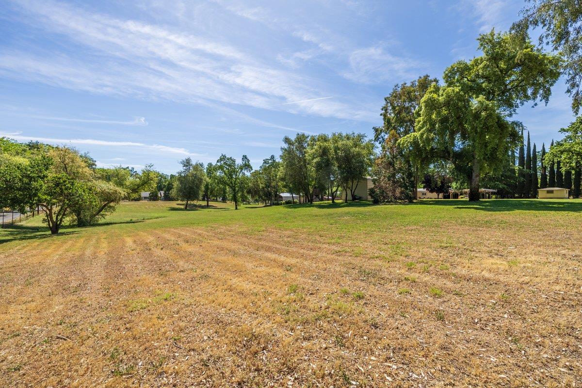 Detail Gallery Image 25 of 56 For 4325 Dias Ln, Loomis,  CA 95650 - 3 Beds | 2 Baths
