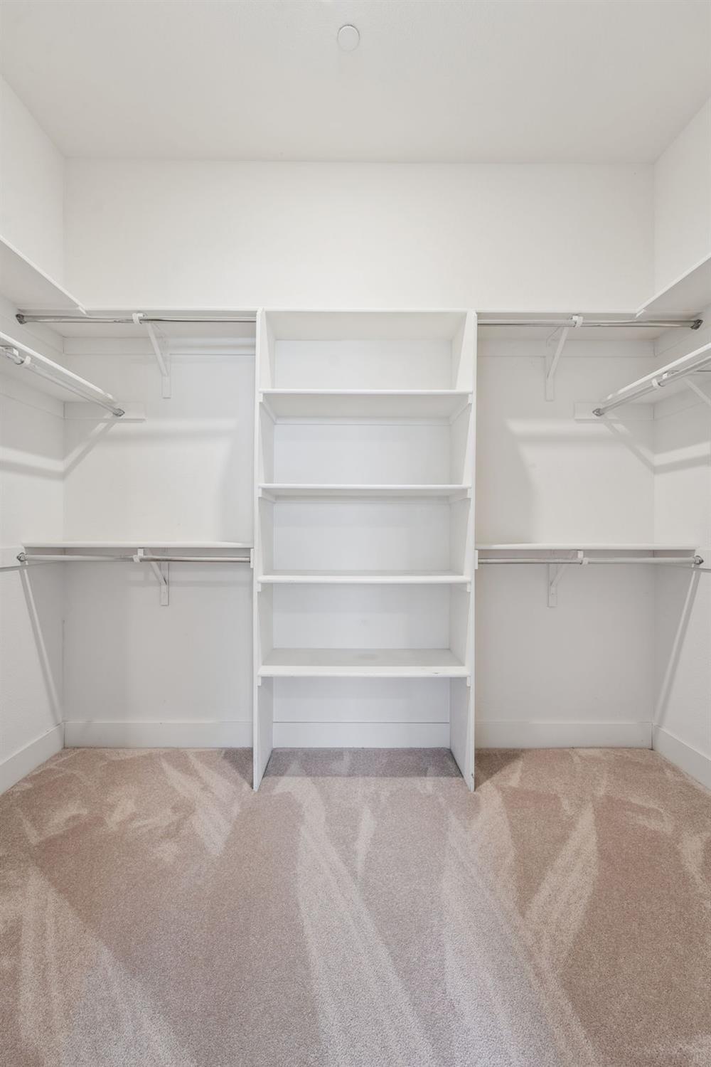 Detail Gallery Image 16 of 22 For 4456 Danube River Ln, Sacramento,  CA 95834 - 2 Beds | 2 Baths