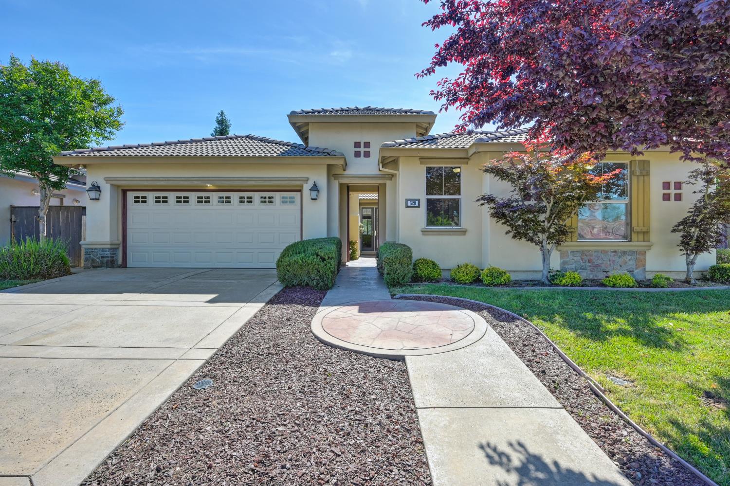 Detail Gallery Image 5 of 88 For 620 Castle Oaks Dr, Ione,  CA 95640 - 4 Beds | 2/1 Baths