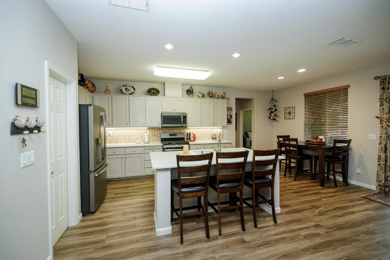 Detail Gallery Image 25 of 67 For 4157 Enclave Dr, Turlock,  CA 95382 - 4 Beds | 3 Baths