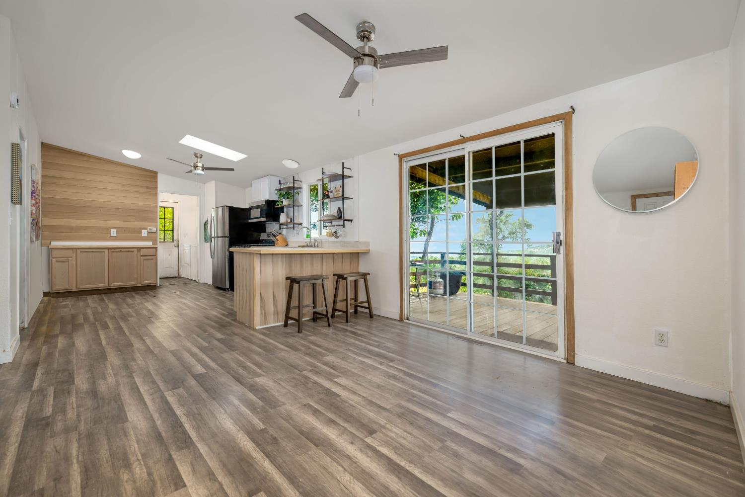 Detail Gallery Image 7 of 47 For 12606 Black Rd, –,  CA 95977 - 3 Beds | 2 Baths