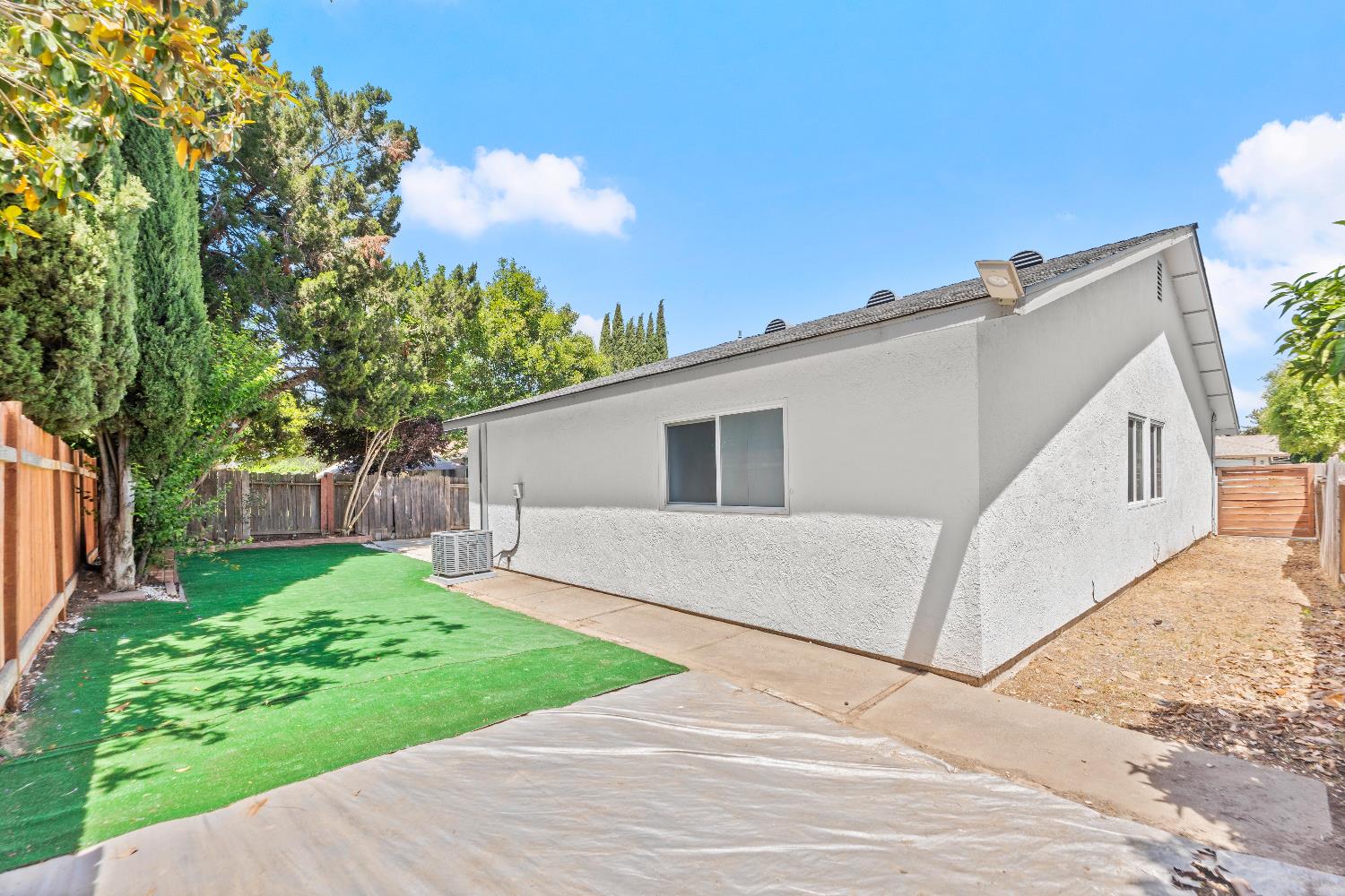 Detail Gallery Image 57 of 66 For 2915 Baronet Way, Sacramento,  CA 95833 - 4 Beds | 2 Baths