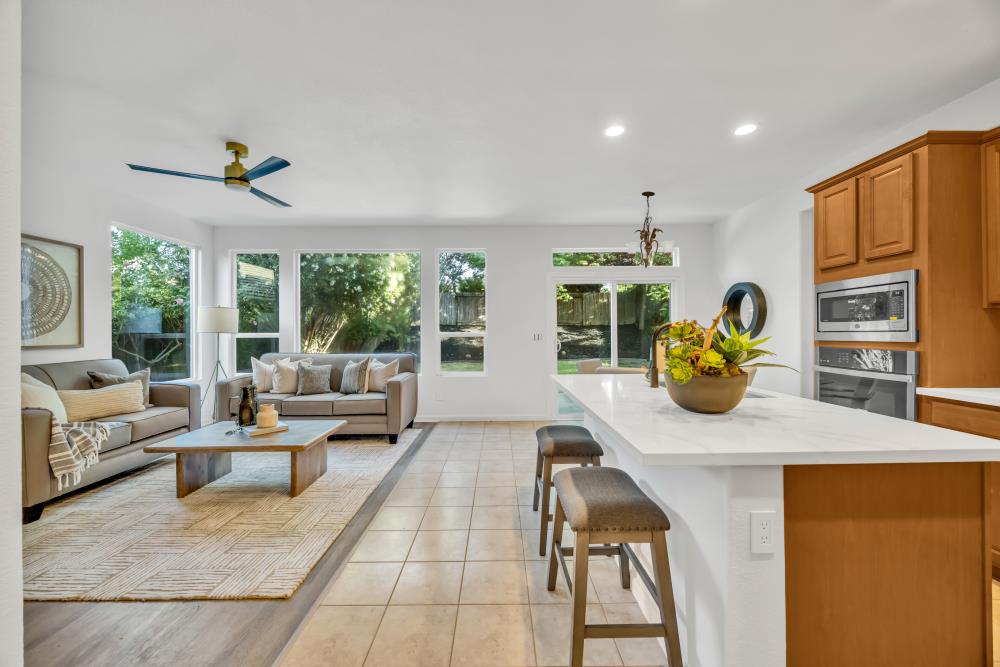 Detail Gallery Image 13 of 58 For 1863 Antares Ct, Folsom,  CA 95630 - 4 Beds | 3 Baths
