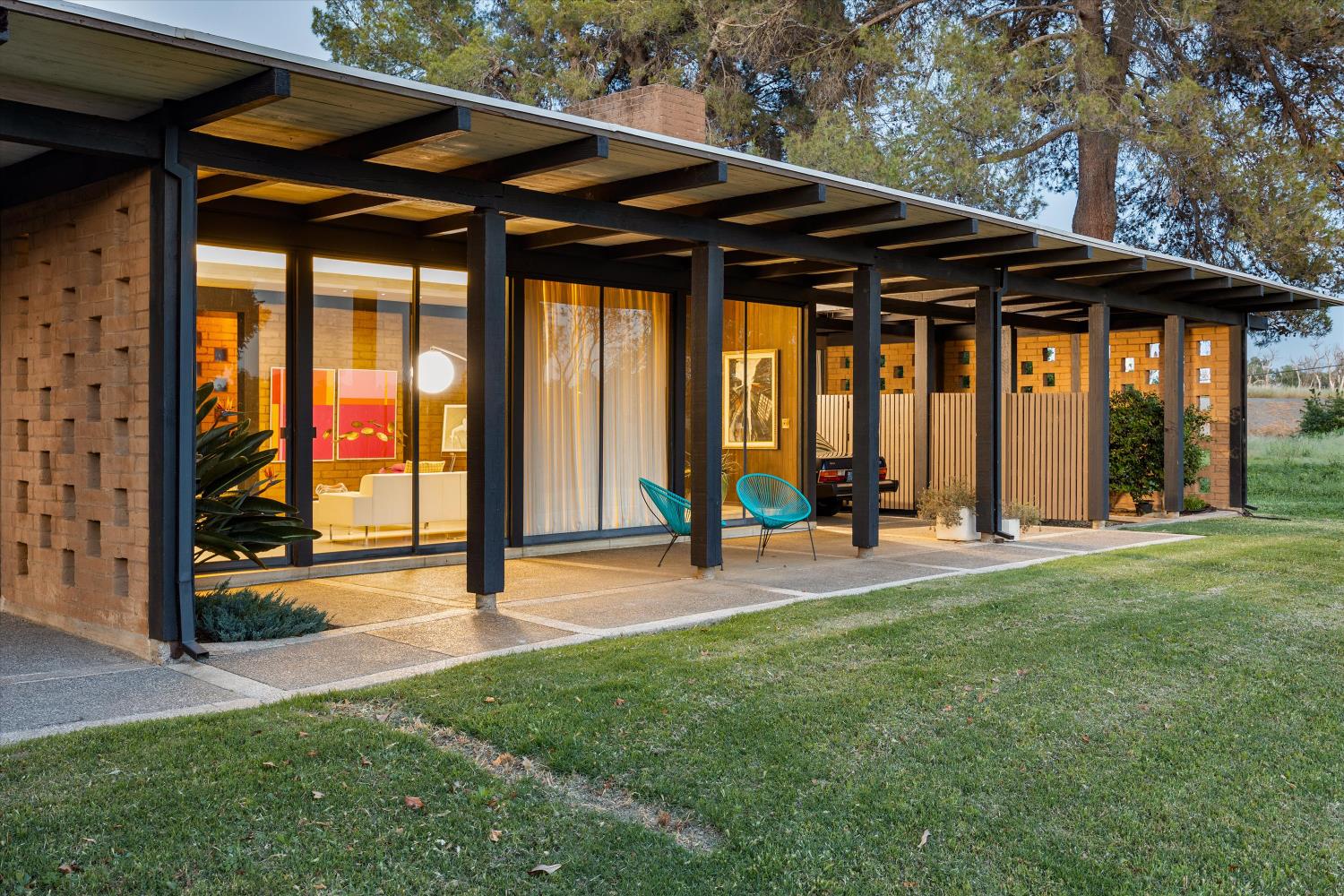 Detail Gallery Image 8 of 99 For 400 Roberts Rd, Colusa,  CA 95932 - 4 Beds | 3/1 Baths