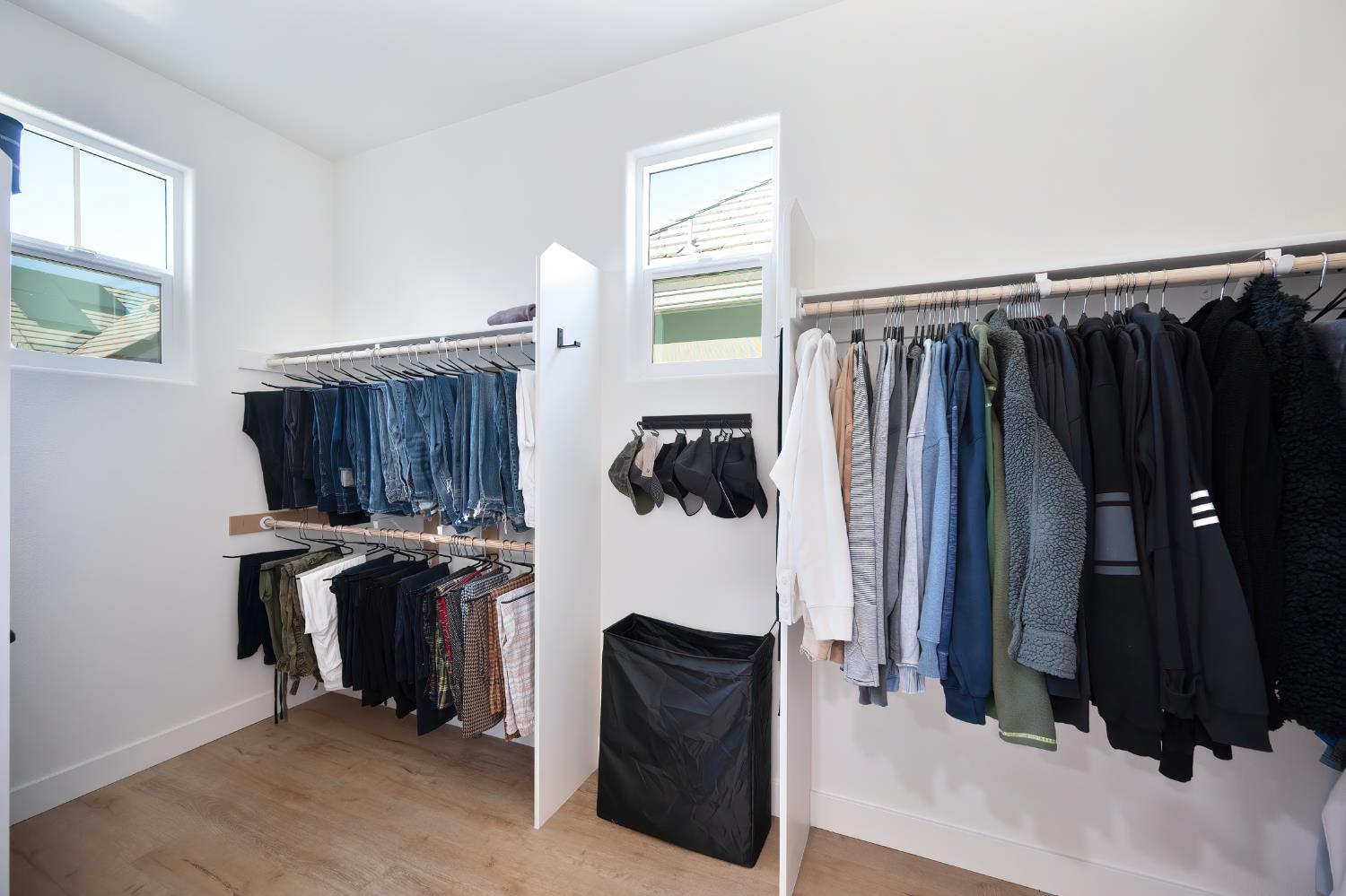 Detail Gallery Image 38 of 53 For 2372 Bastogne, Sacramento,  CA 95818 - 3 Beds | 2/1 Baths