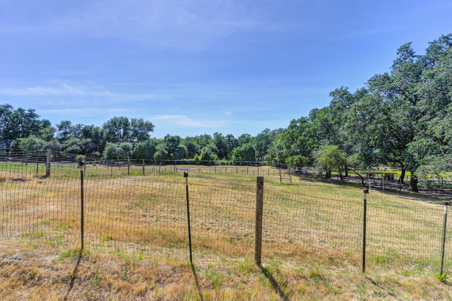 Detail Gallery Image 80 of 97 For 4141 Prospector Rd, Loomis,  CA 95650 - 4 Beds | 2 Baths