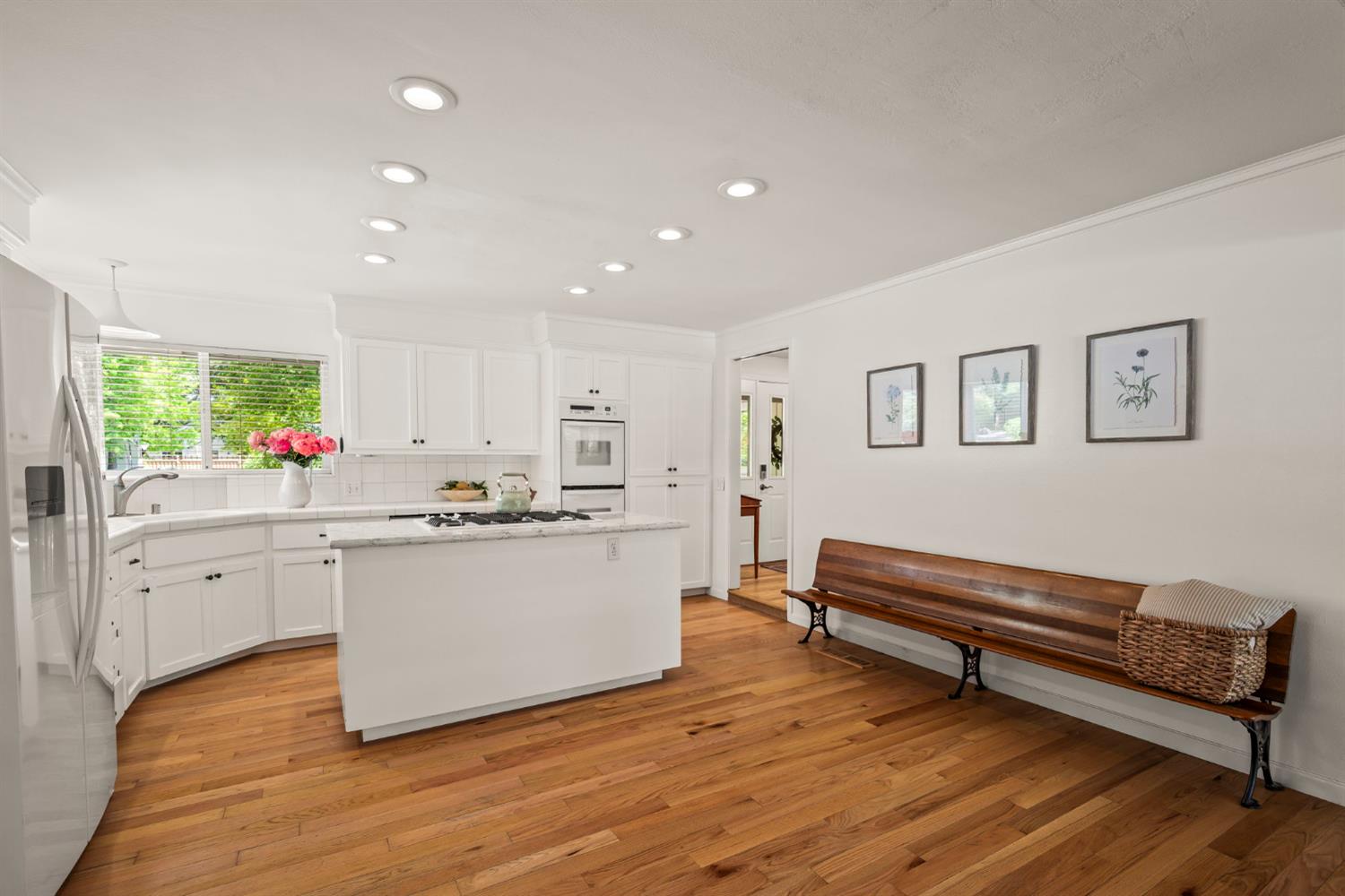 Detail Gallery Image 15 of 55 For 7402 West Ln, Granite Bay,  CA 95746 - 4 Beds | 3 Baths