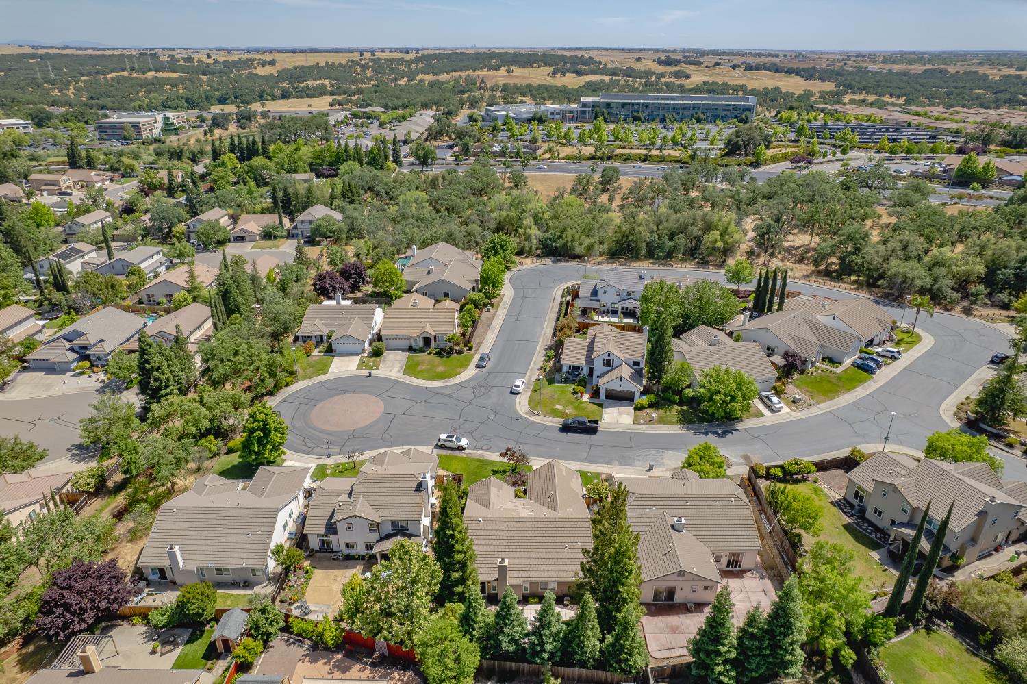 Detail Gallery Image 41 of 44 For 1014 Thompson Cir, Folsom,  CA 95630 - 4 Beds | 2 Baths