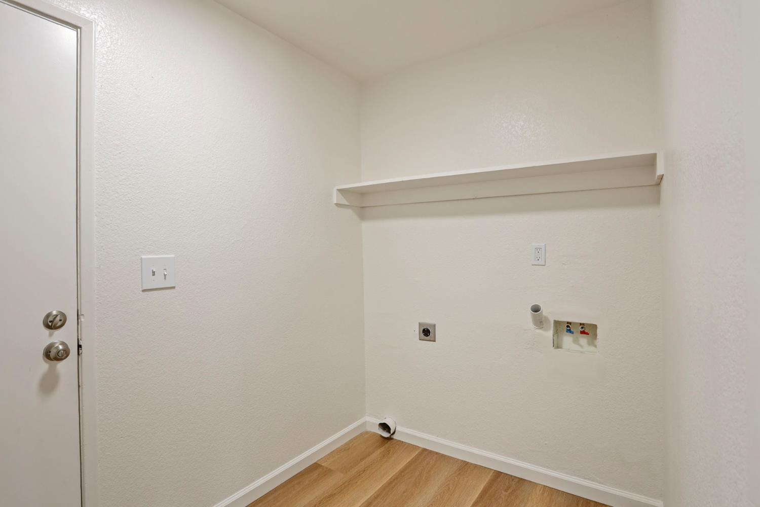 Detail Gallery Image 23 of 45 For 14616 Arapaho Way, Manteca,  CA 95336 - 3 Beds | 2 Baths