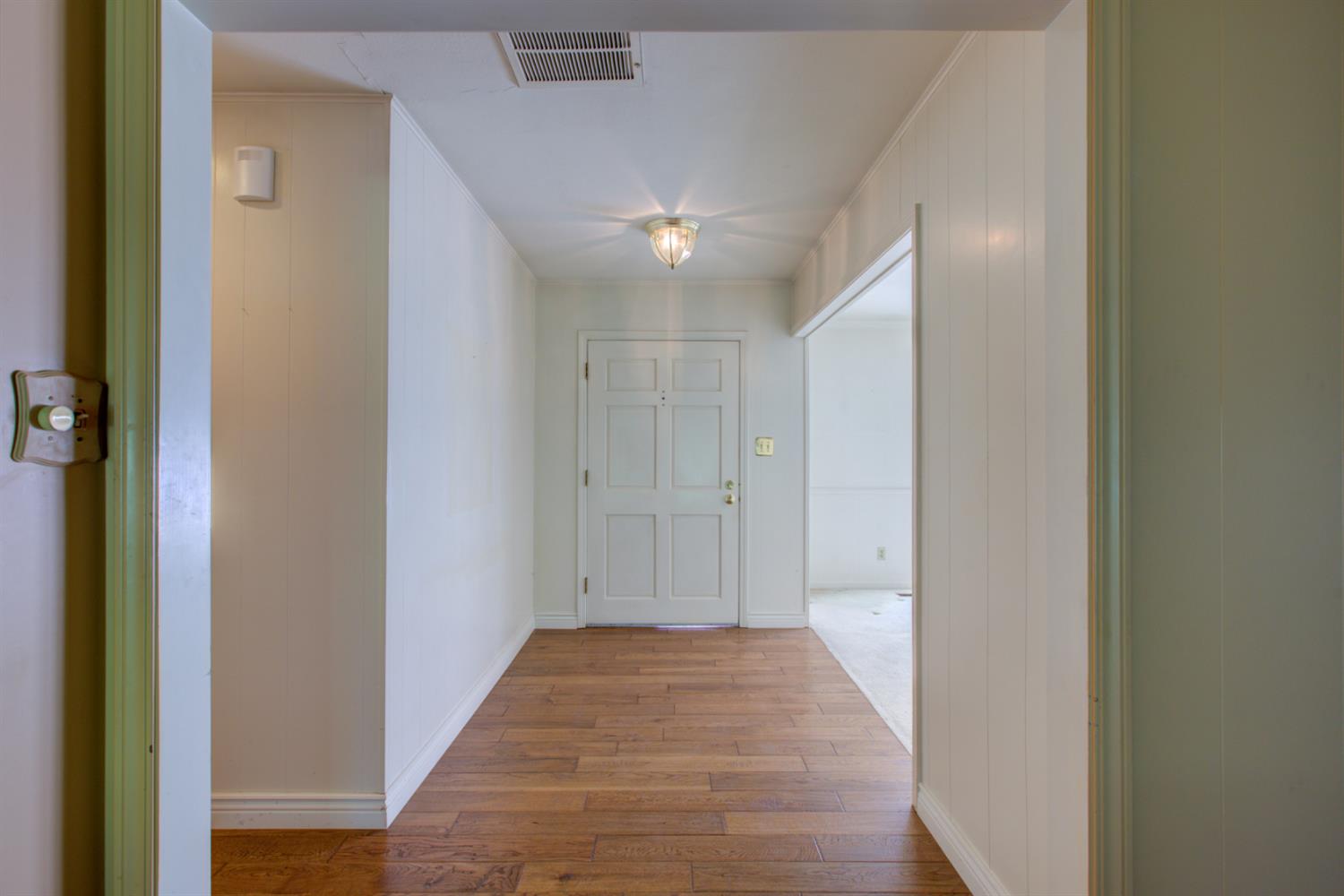 Bedford Drive, Merced, California image 31