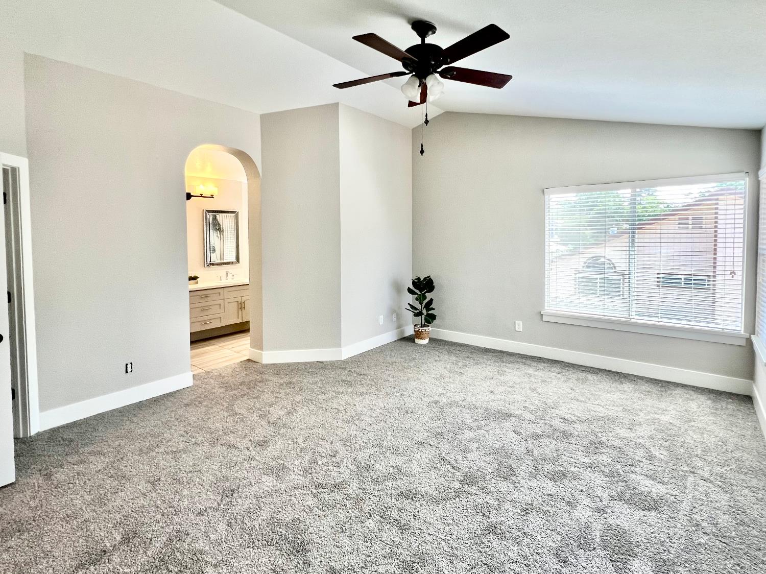 Detail Gallery Image 35 of 48 For 3842 Hunters Glen Pl, Antelope,  CA 95843 - 4 Beds | 3 Baths